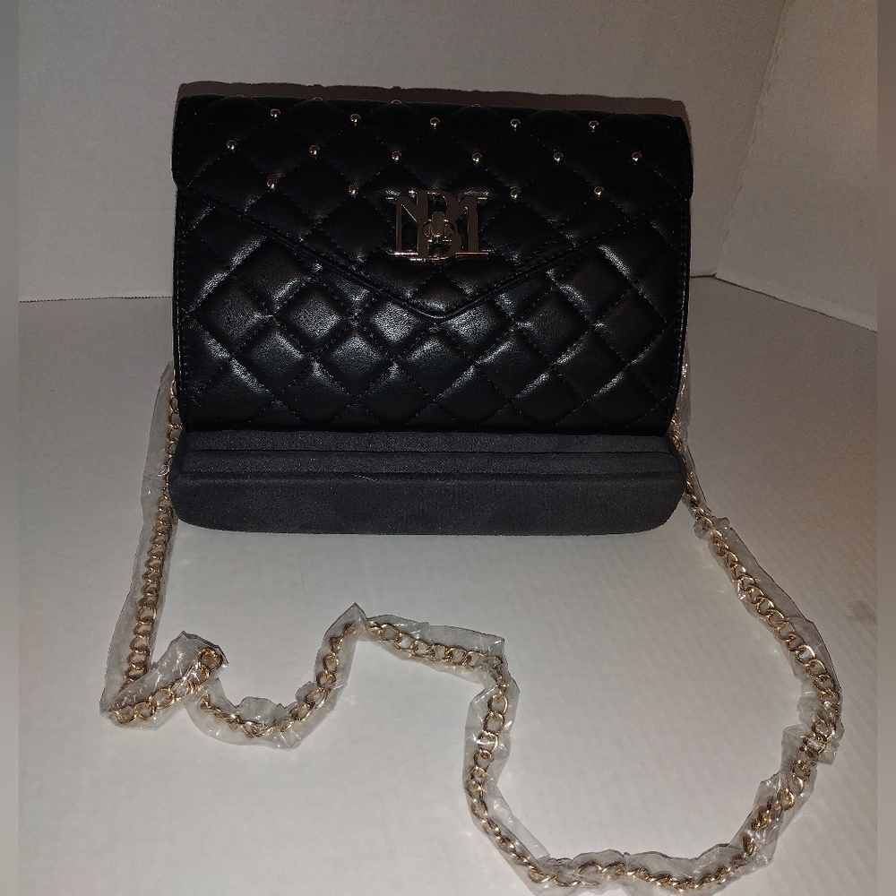 Badgley Mischka Black Quilted Crossbody Bag